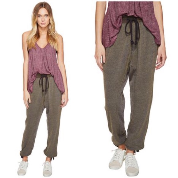 balloon fit track pants